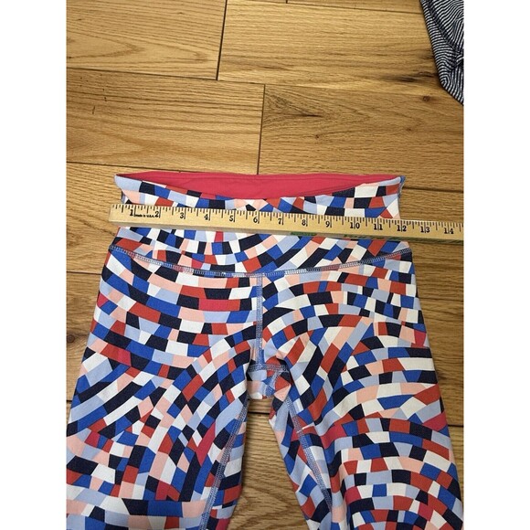 Lululemon‎ Women's Midrise Crop Legging Navy Blue Multicolor Size 6. Lot 2 - Picture 8 of 16